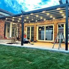 Kafe ve Restoranlar için Milas’ta Pergola Tente Çözümleri | Açılır Kapanır, Işıklı Seçenekler